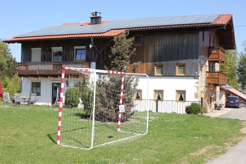 Ferienwohnungen Esterer Тайзендорф Екстериор снимка